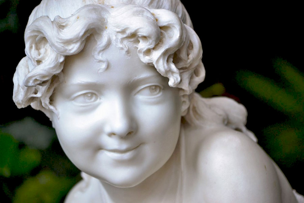 «Живая» скульптура девочки в Воронцовском дворце — неизвестные технологии создания