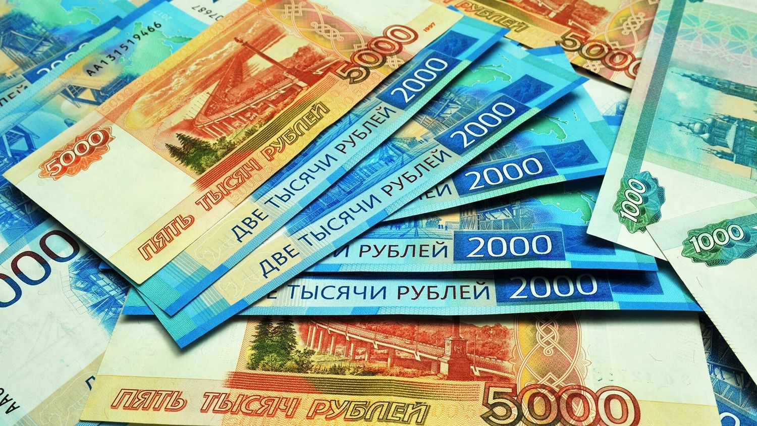 Россиянам перечислят декабрьскую зарплату раньше срока