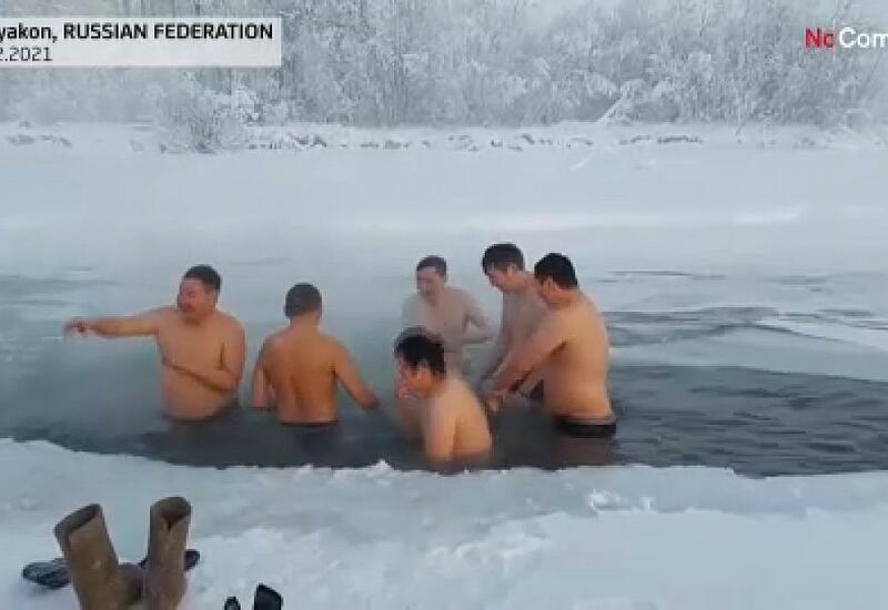 Якутские моржи искупались в ледяной воде при -61,1 °C