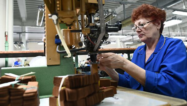 большинство россиян планируют продолжить работать после выхода на пенсию