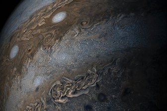 циклоны на Юпитере