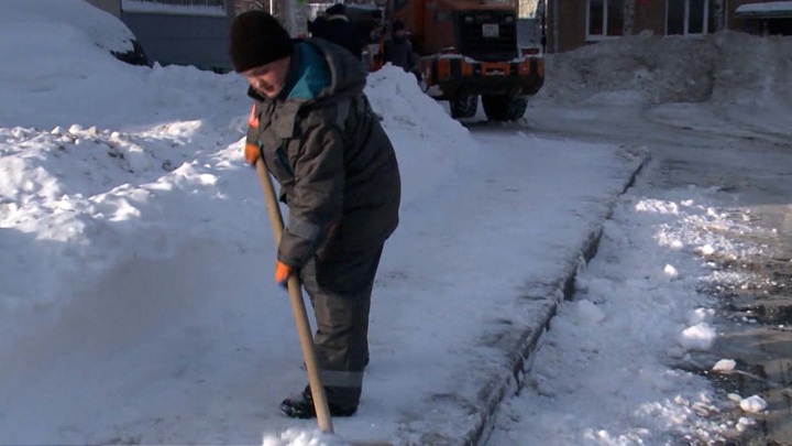 Жители Казани довольны качеством уборки улиц от снега