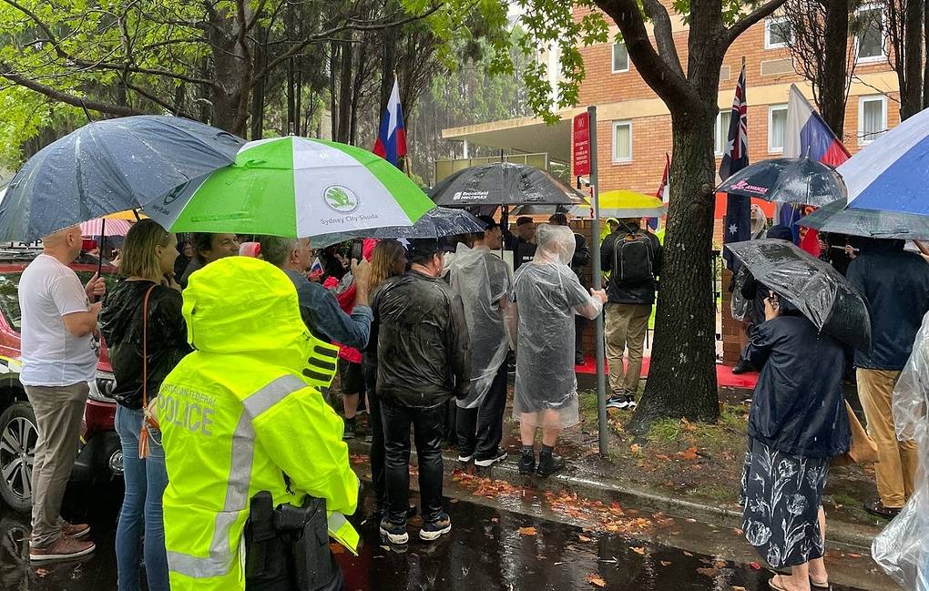 В Сиднее прошел митинг в поддержку России