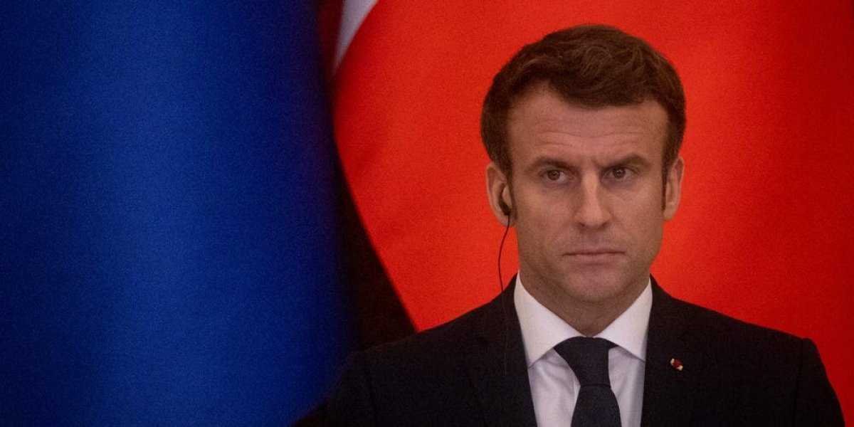 Президент Франции пообещал начать «гуманитарную операцию» в Мариуполе вместе с Грецией и Турцией в ближайшие дни