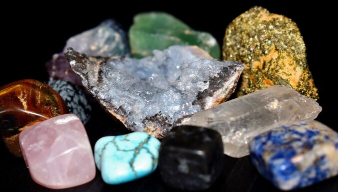Смертельно прекрасны: 8 реально ядовитых камней, которые могут вам серьезно навредить (очень красиво и опасно!)