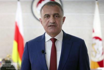 Президент Южной Осетии: Республика Южная Осетия будет в составе своей исторической родины – России