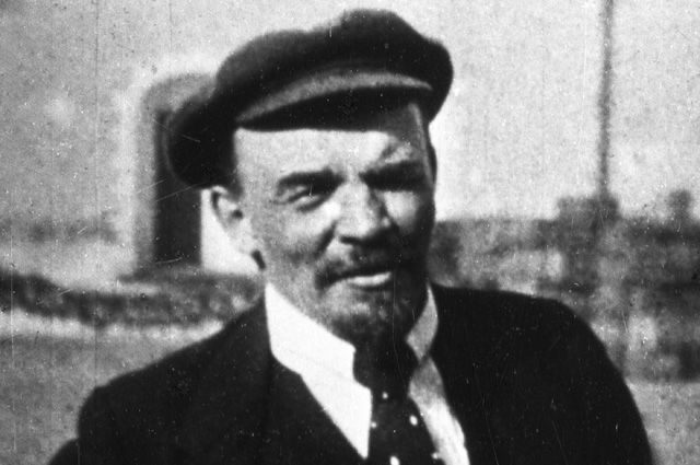 Вагон немецкий, кепка шведская, идеи свои: был ли Ленин иностранным агентом