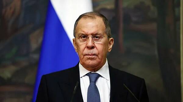 Лавров заявил, что РФ не будет подгонять окончание спецоперации на Украине под 9 мая
