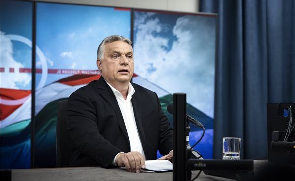 ОРБАН : Урсула фон дер Ляйен хочет сбросить «ядерную бомбу» на экономику Венгрии