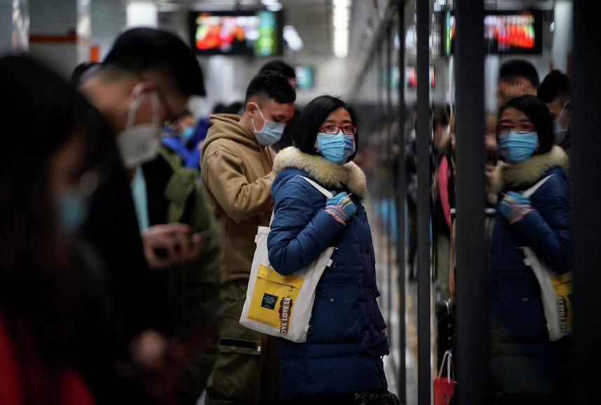 НЕУЖЕЛИ ВСЁ СНОВА : Пекин закрывает 10% станций метро, чтобы остановить распространение COVID