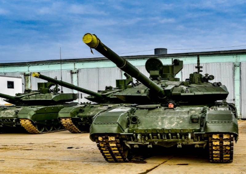 Крупная партия основных боевых танков Т-90М «Прорыв» отправлена в войска
