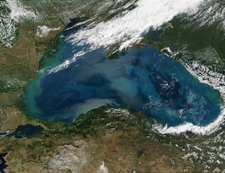 Чем черноморское дно привлекает геологов и гидрологов