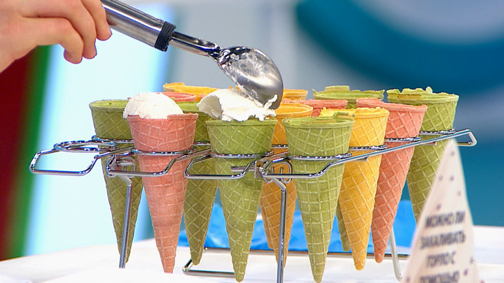Всемирный день мороженого: Мясников рассказал о вреде и пользе летнего десерта