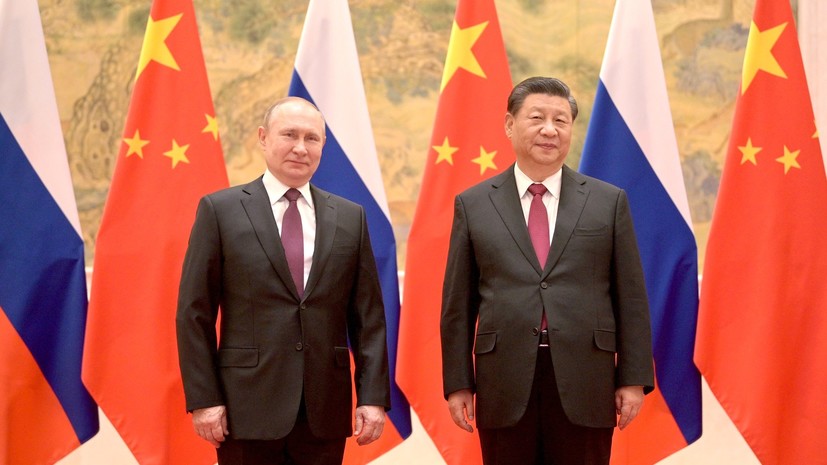 Си Цзиньпин выступил на 25-м Санкт-Петербургском международном экономическом форуме