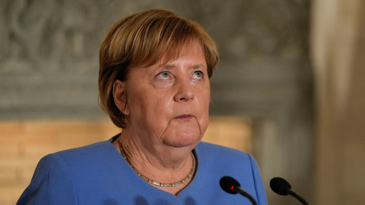 Меркель объяснила, почему Германия выбрала СП-2