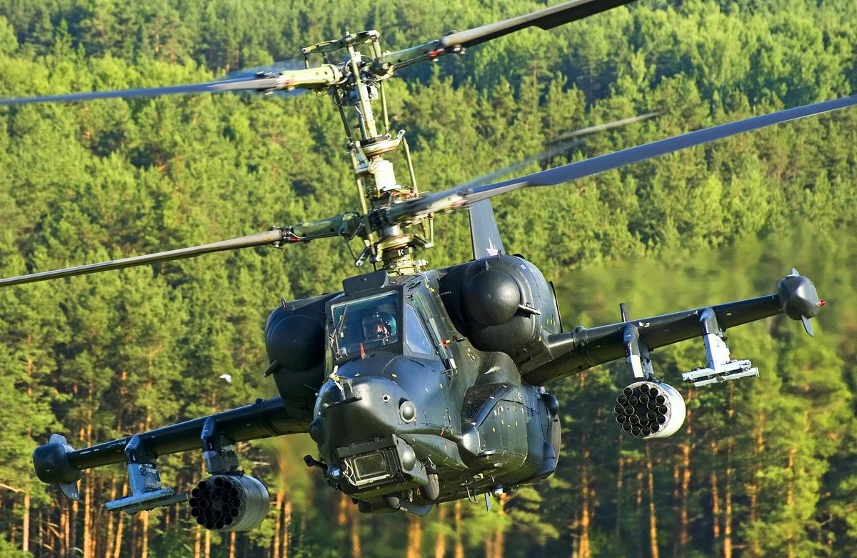 Вертолет-истребитель Ка-50 