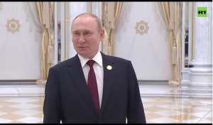 В завершение рабочего визита в Туркменистан Владимир Путин ответил на ряд вопросов представителей СМИ. 29 июня 2022 года