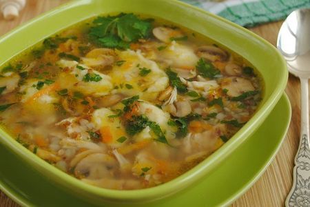 Гречневый суп с шампиньонами