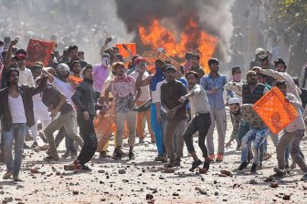 Самонкин: Массовые беспорядки приводят к насилию и государственным переворотам