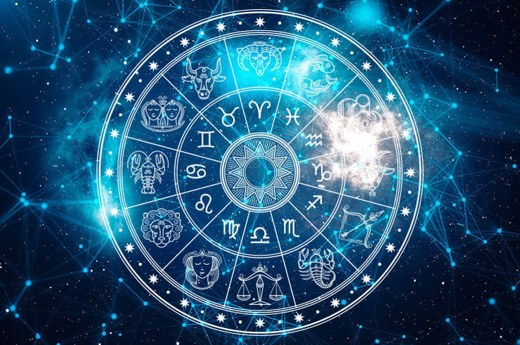 Астролог составила любовный гороскоп на август для всех знаков зодиака