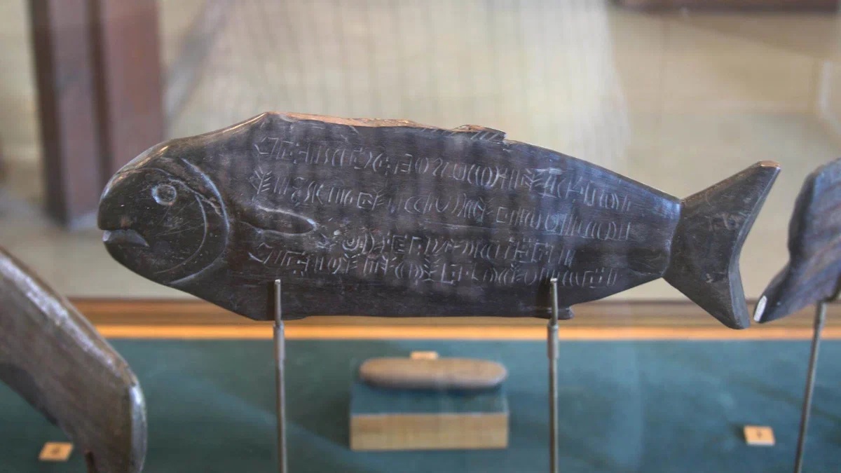 Загадка языка острова Пасхи: он просуществовал всего несколько столетий и до сих пор не расшифрован