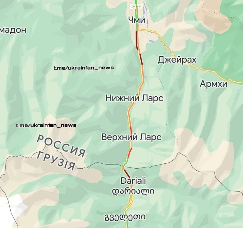 Пробка длинною в 12 км на границе Россия - Грузия.