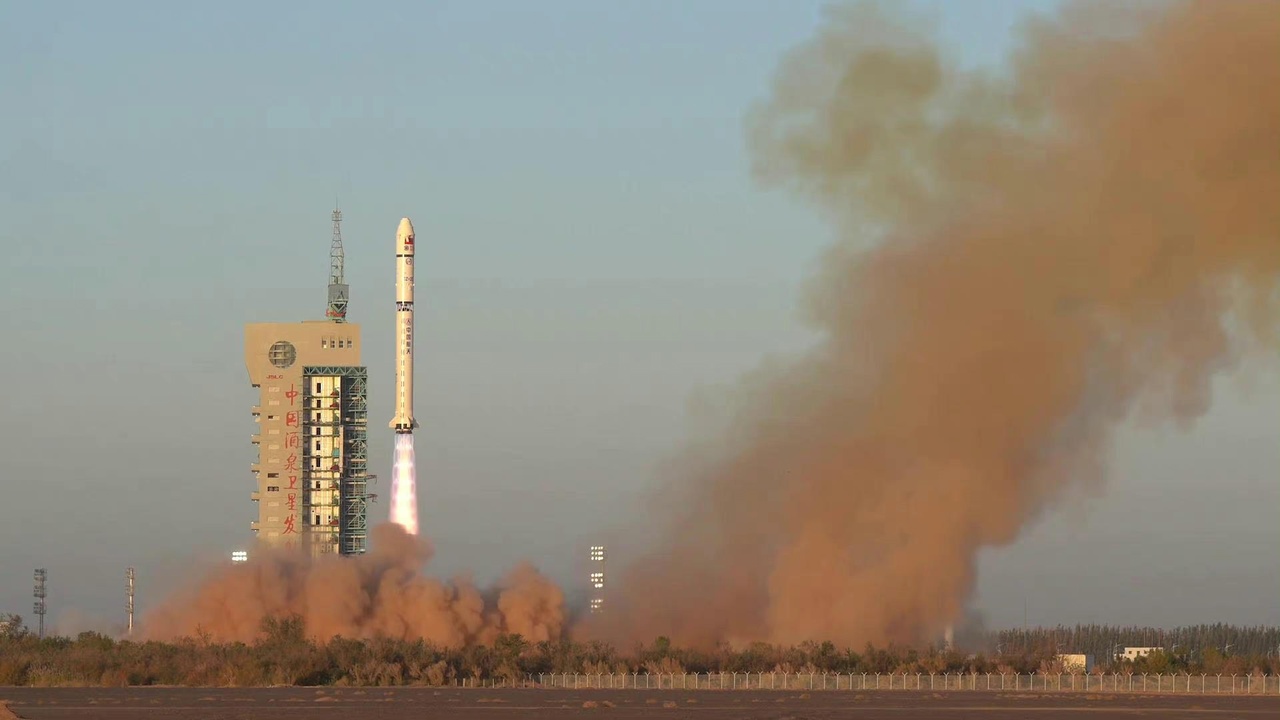 КНР в воскресенье успешно произвела запуск усовершенствованного солнечного телескопа «Куафу-1»