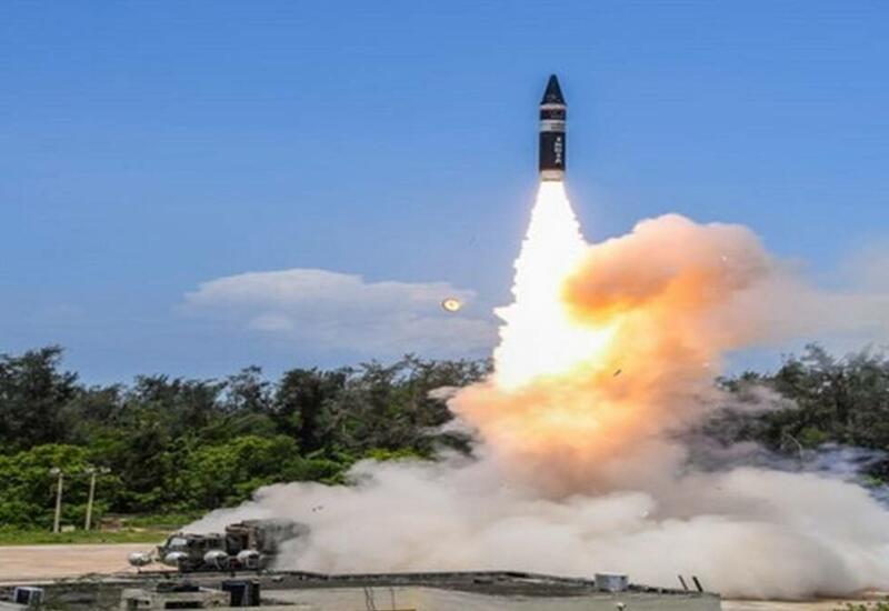 Индия запустила способную нести ядерный боезаряд ракету