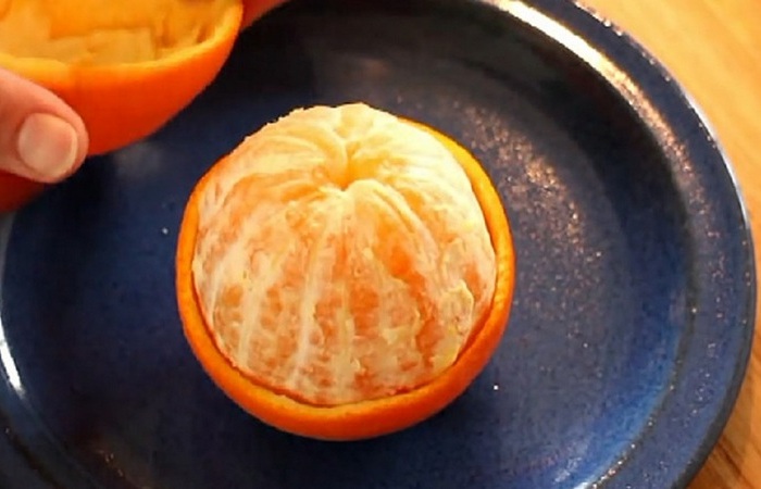 Простой способ почистить апельсин правильно