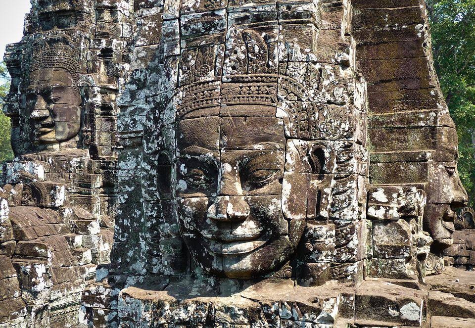 Лица храма Байо