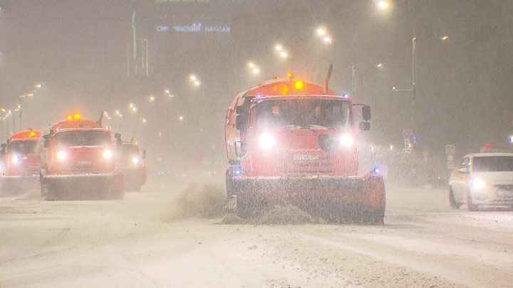 В Москве объявлено экстренное предупреждение из-за снега, снежных заносов и гололеда