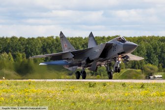 Норвежские F-35 против российских МиГ-31: в реальном бою победа была бы за нами