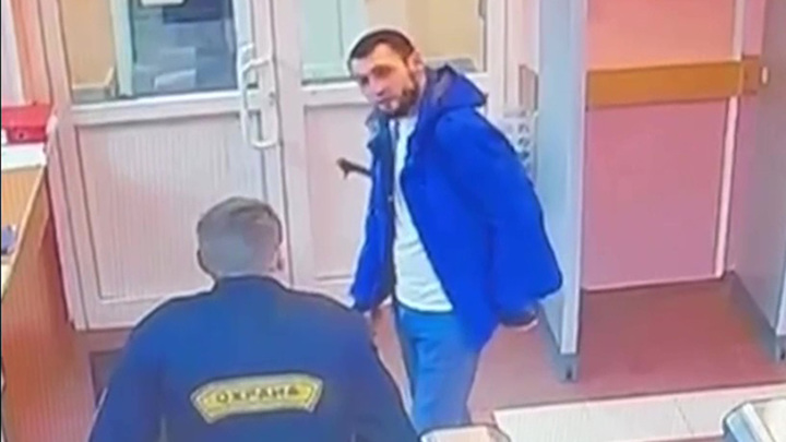 В московскую школу пытался пройти мужчина с пистолетом
