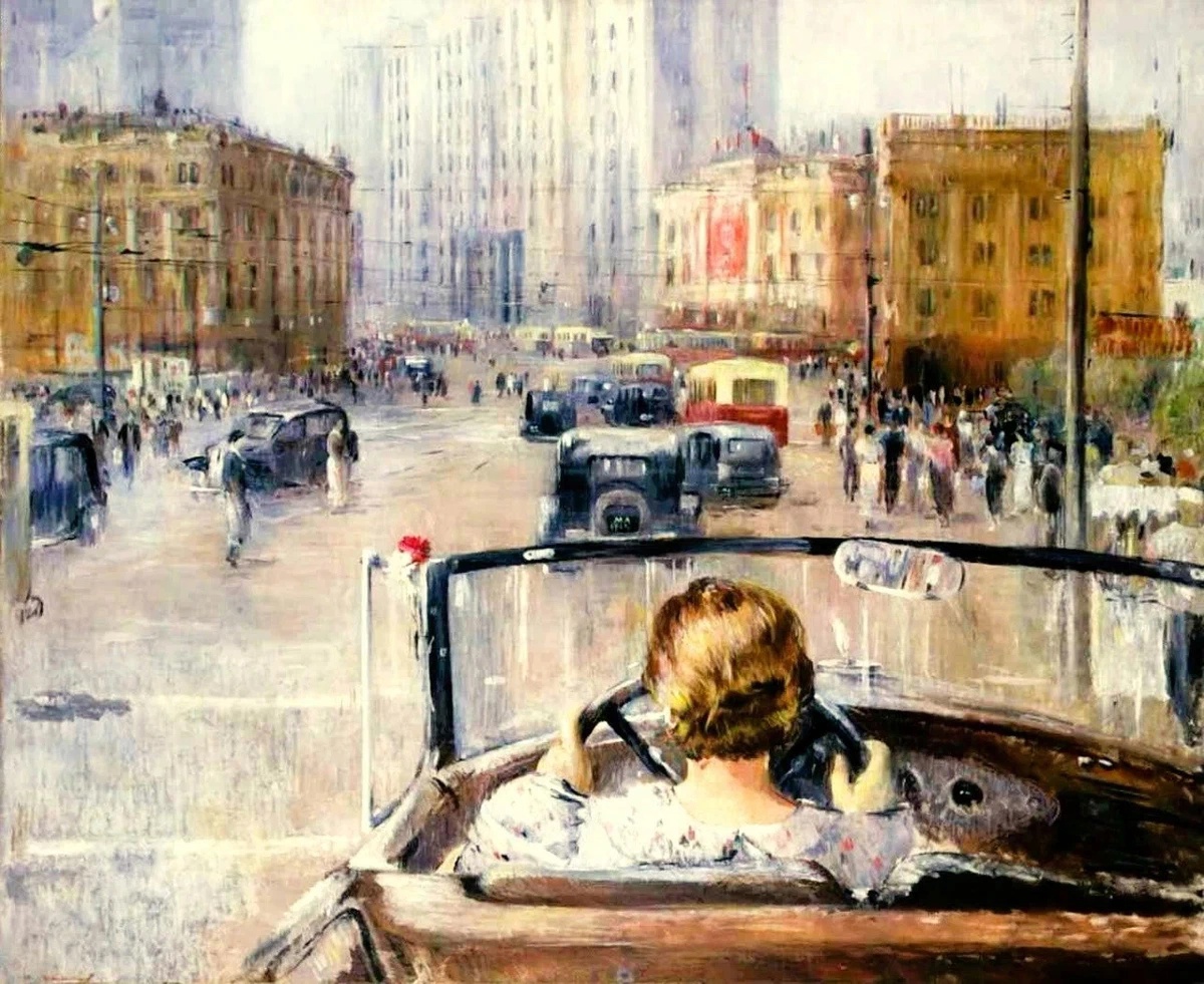 Эту поэтичную картину часто называют «Девушка за рулем», хотя на самом деле ее название – «Новая Москва»