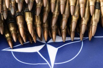ЕС может замаскировать военных НАТО под миротворцев на Украине