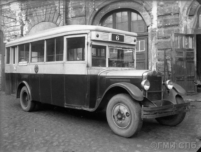 Автобус ЗИС-8 Ленинград.1935 год.