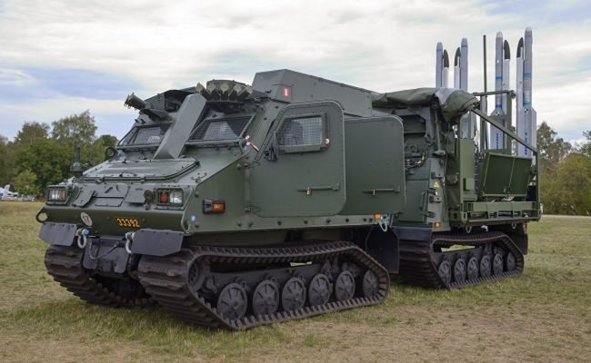 Модификация ЗРК IRIS-T SLS на шасси бронетранспортёра-тягача повышенной проходимости Bv 410