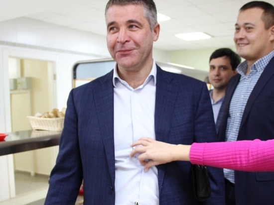Депутат, чей сын приехал в Россию с коронавирусом, обратился к гражданам  Политик извинился перед жителями области