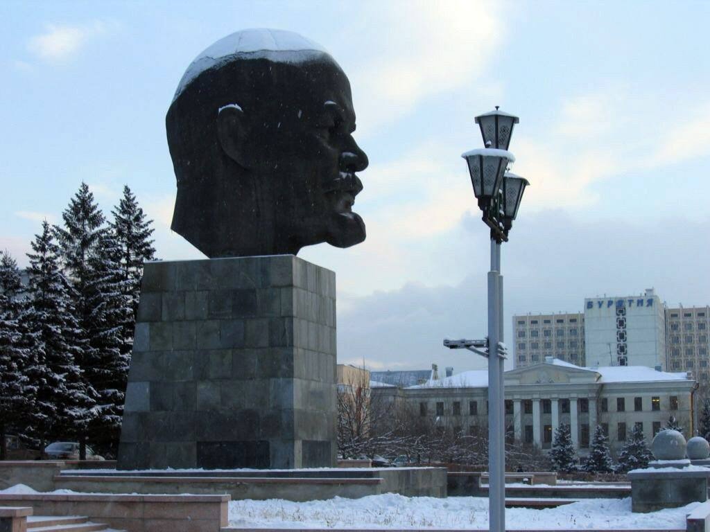 голова Ленина