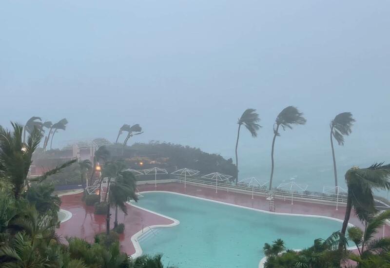 Тайфун оставил остров в США без электричества и воды