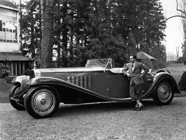 Жан Бугатти со своим творением - Bugatti Type 41 Royale