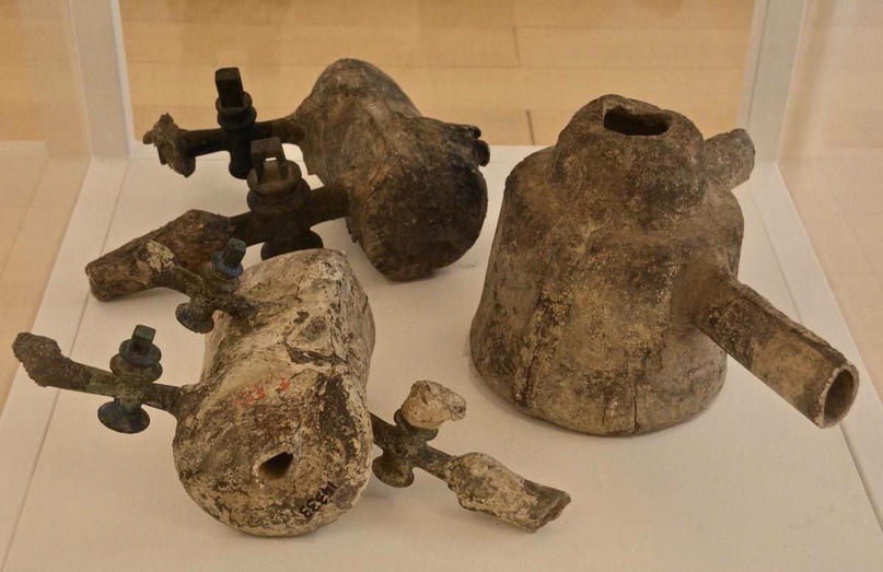 Водопроводная система с кранами, вентилями и смесителями найдены в районе Помпеи.