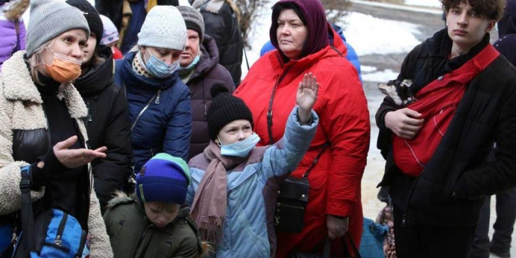 Очередь на границе: украинцы поняли, что их ждет в Европе и побежали в Россию
