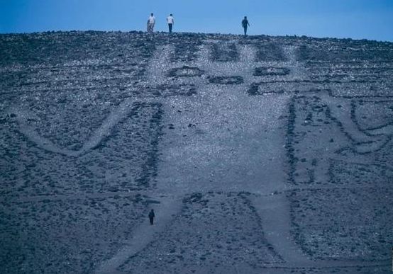 Загадочные геоглифы пустыни Атакама в Чили