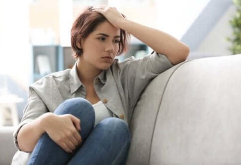 Как депрессия физически воздействует на мозг: 4 аспекта