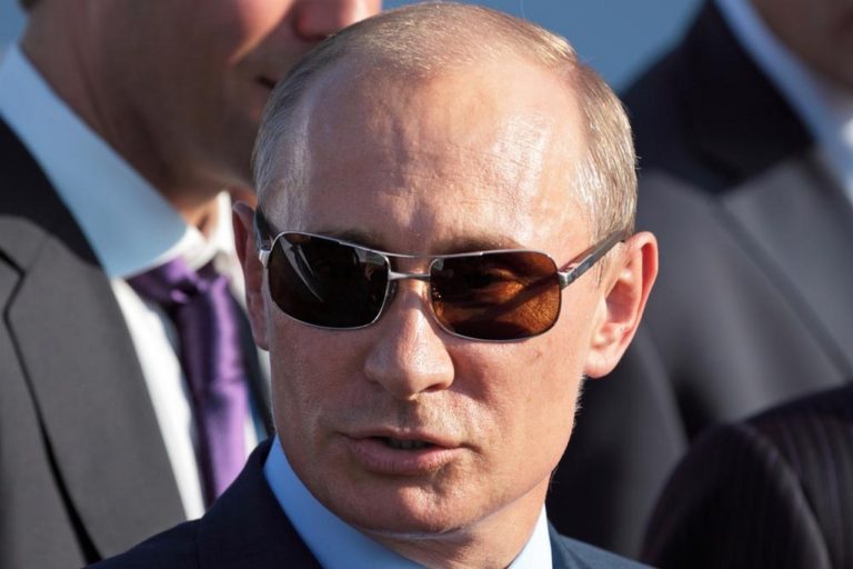 Олигархи предъявили требование к Путину, заставляя вернуть им отобранные активы иностранных компаний
