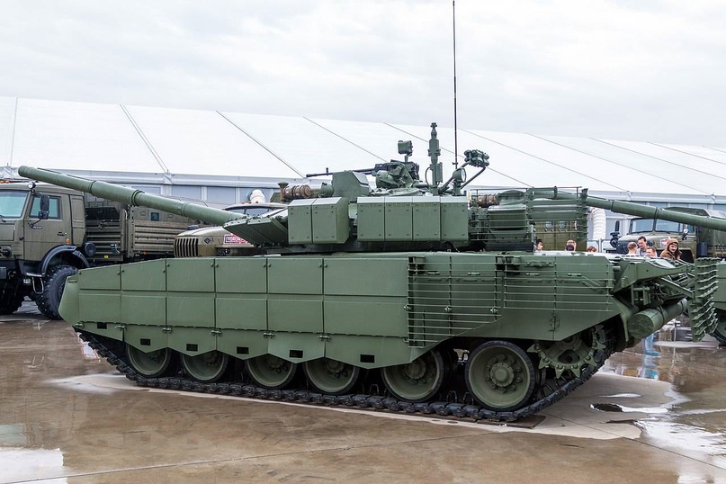 Лихие «восьмидесятые»: не надорвётся ли российский ВПК на выпуске «новых старых» танков