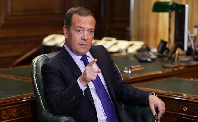 Хрен вам, а не деньги! — ответил Медведев недовольным датским пивоварам Carlsberg