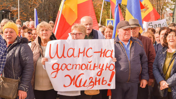 В оппозиции Молдавии считают, что президент узурпирует власть