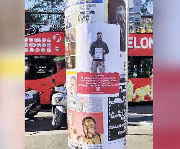На улицах Барселоны вывесили плакаты с призывом не давать денег Зеленскому